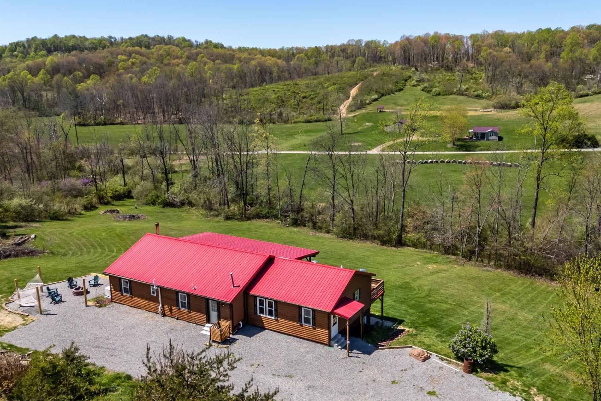 Spacious Cabin Near Hocking Hills And Caves With Hot Tub And Firepit Laurelville Luaran gambar
